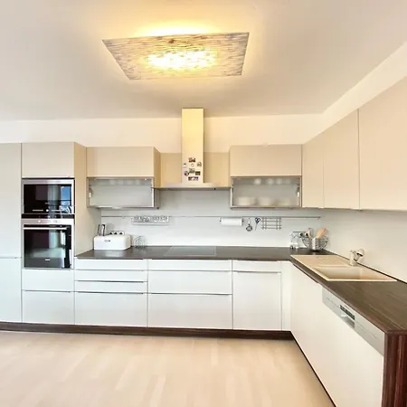 Panorama Deluxe By Interhome Flachau